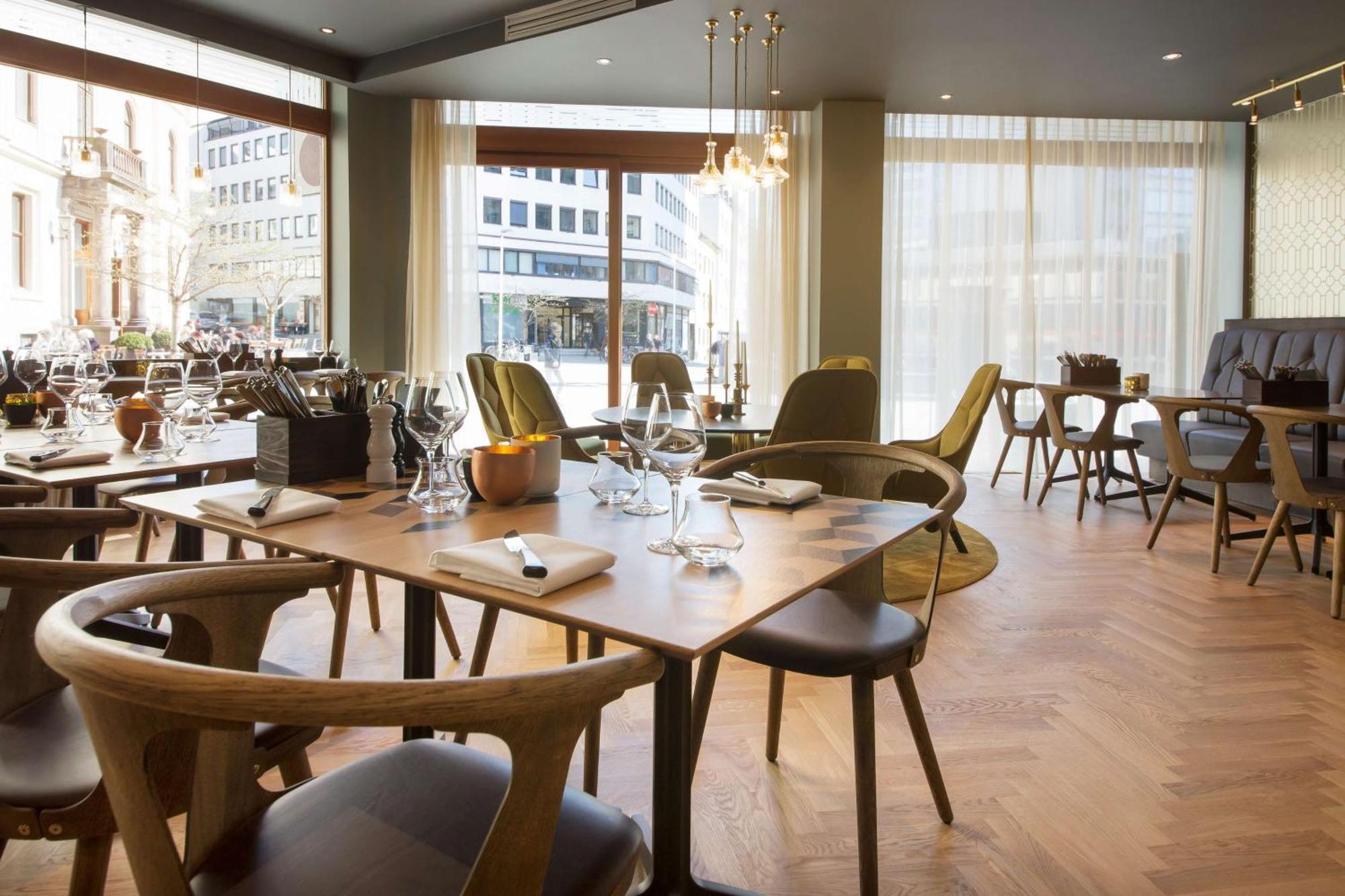 Scandic St. Olavs Plass Осло Экстерьер фото