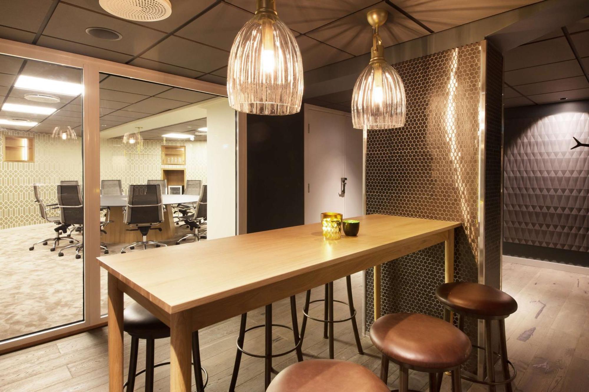 Scandic St. Olavs Plass Осло Экстерьер фото